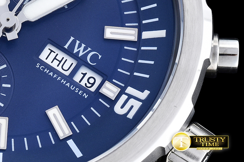 IWC0348_2.jpg