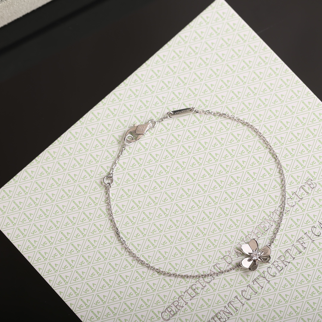 wsxc1758292192613_2.jpg wsxc1758292192613_2.jpg