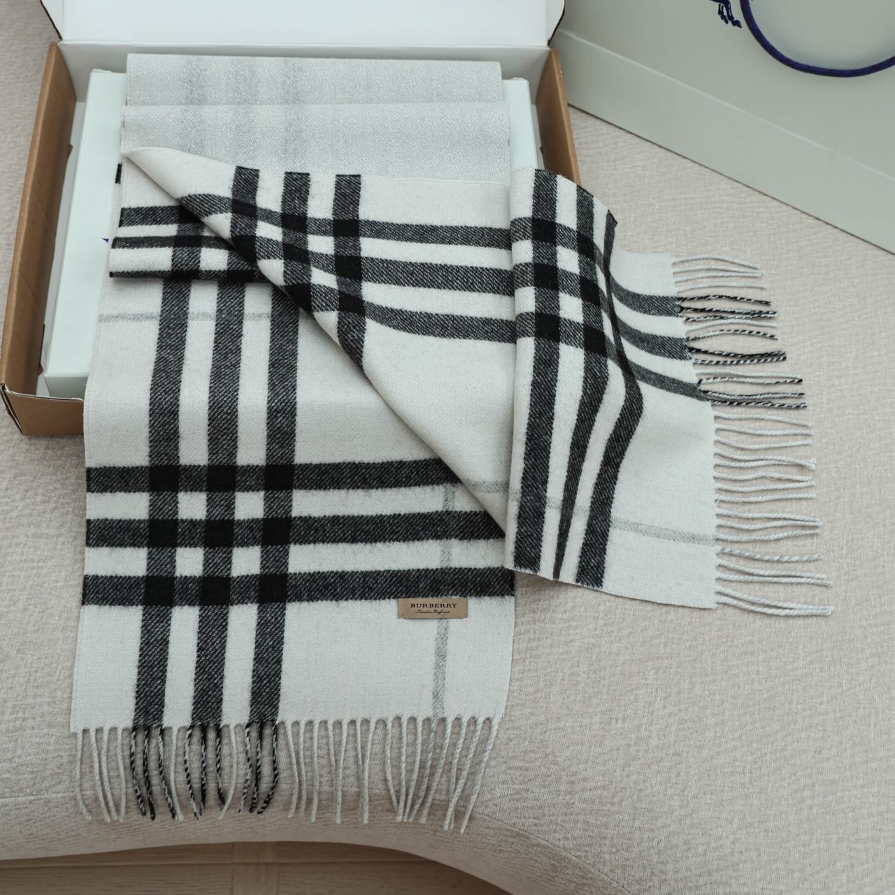 i1760334630_6962_1.jpg i1760334630_6962_1.jpg